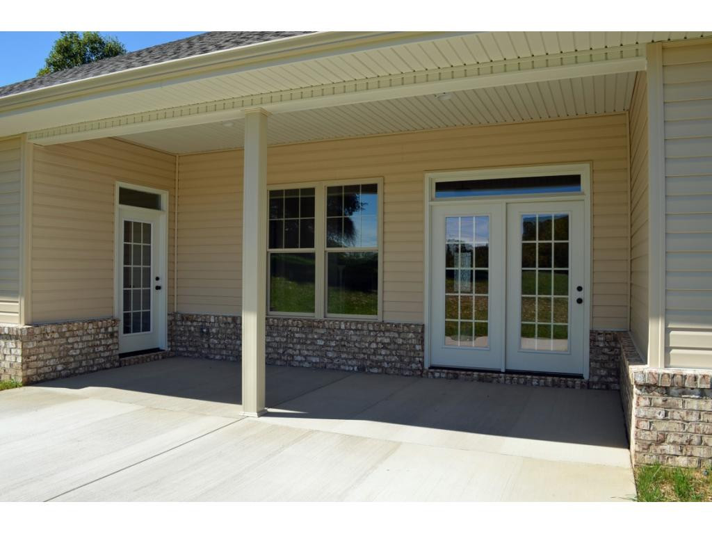 242 Old Stage Road Johnson City, TN 37615 - Photo 19 of 21 Covered Back Patio