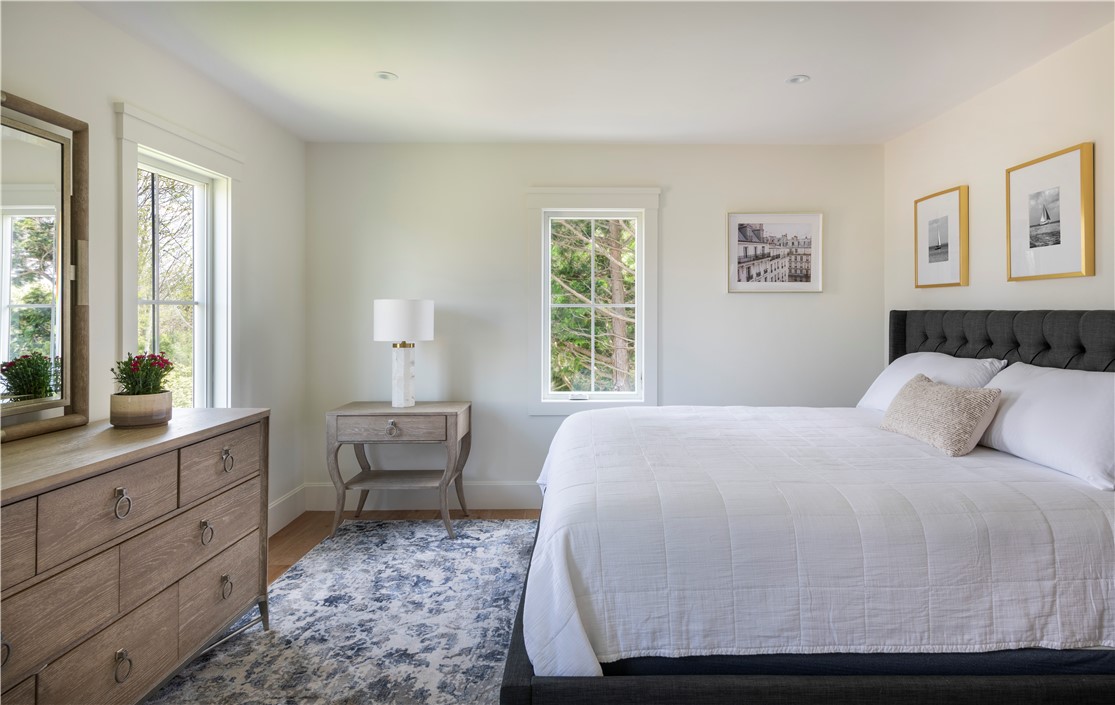 2040 East Main Road Portsmouth, RI 02871 - Photo 20 of 33