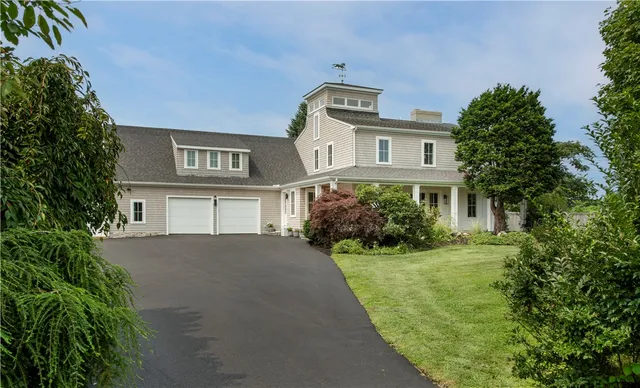 $2,325,000 | 2040 East Main Road, Portsmouth, RI 02871