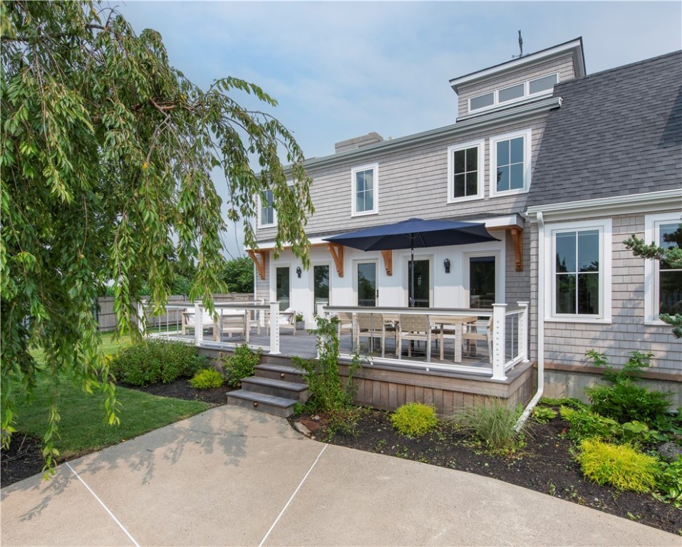 2040 East Main Road Portsmouth, RI 02871 - Photo 31 of 33