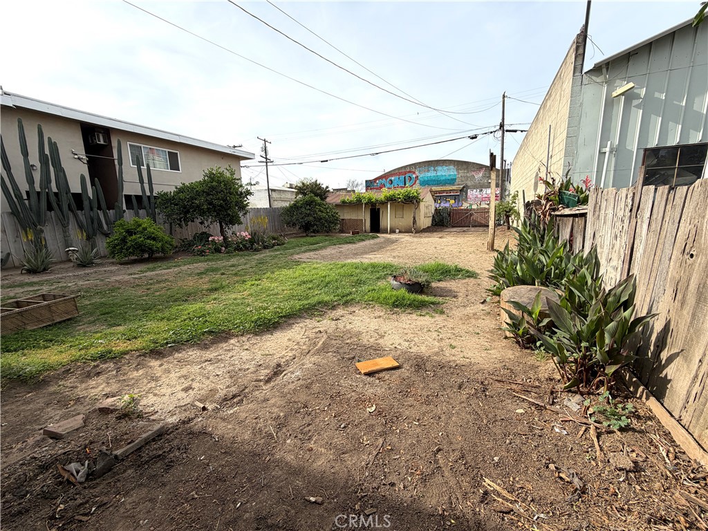 230 West 18th Street Merced, CA 95340 - Photo 23 of 32