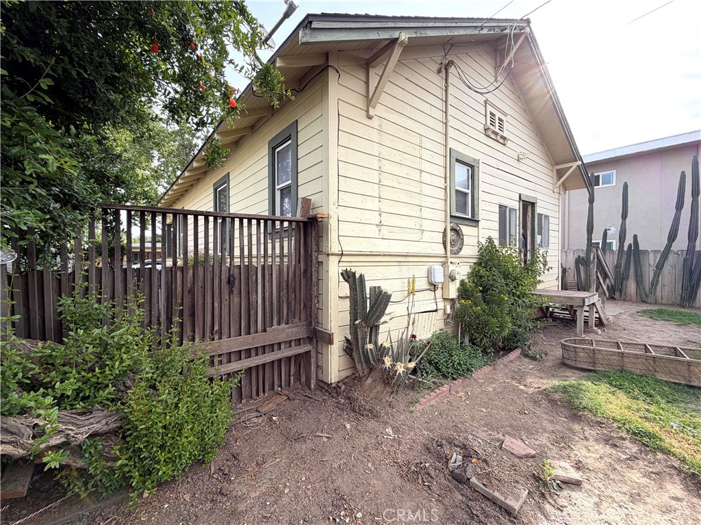 230 West 18th Street Merced, CA 95340 - Photo 24 of 32