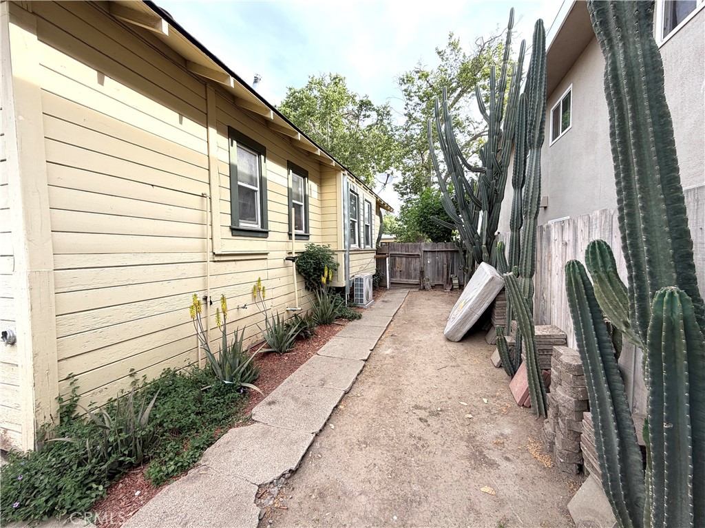 230 West 18th Street Merced, CA 95340 - Photo 30 of 32