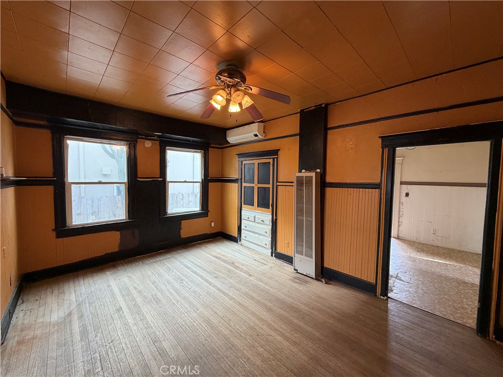 230 West 18th Street Merced, CA 95340 - Photo 7 of 32