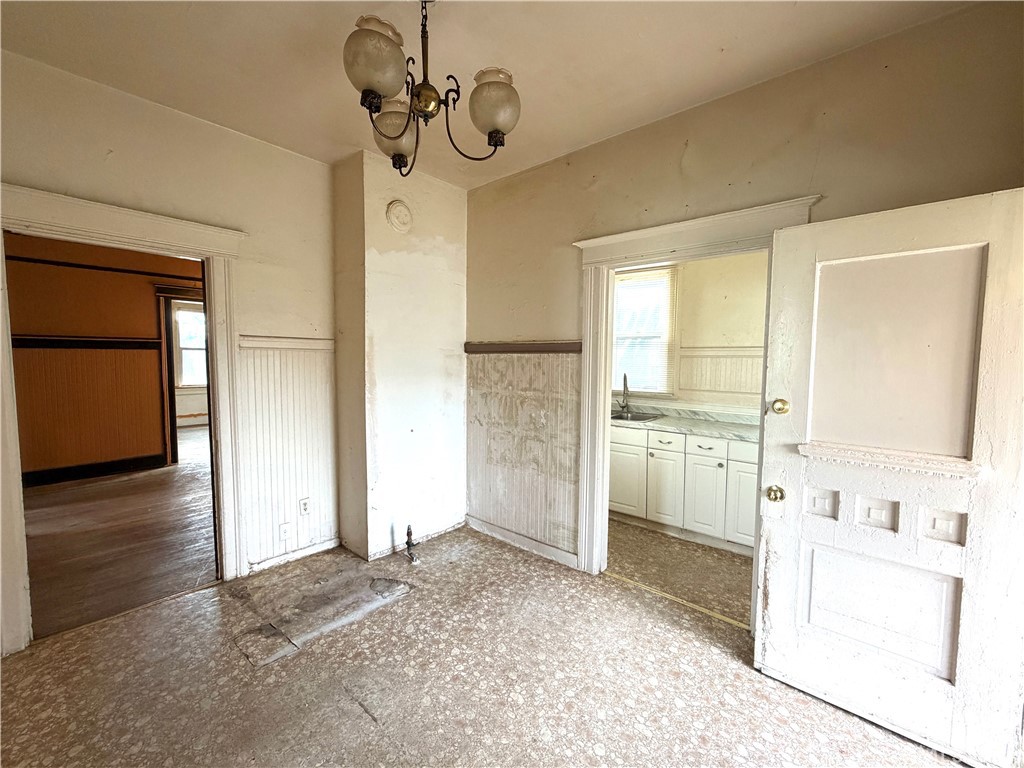 230 West 18th Street Merced, CA 95340 - Photo 10 of 32