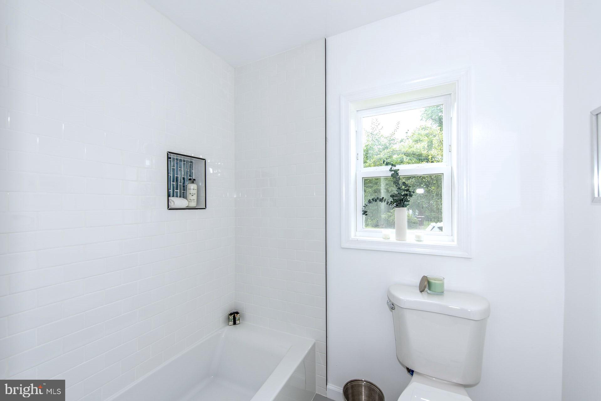 4706 Queensbury Road Riverdale, MD 20737 - Photo 16 of 32