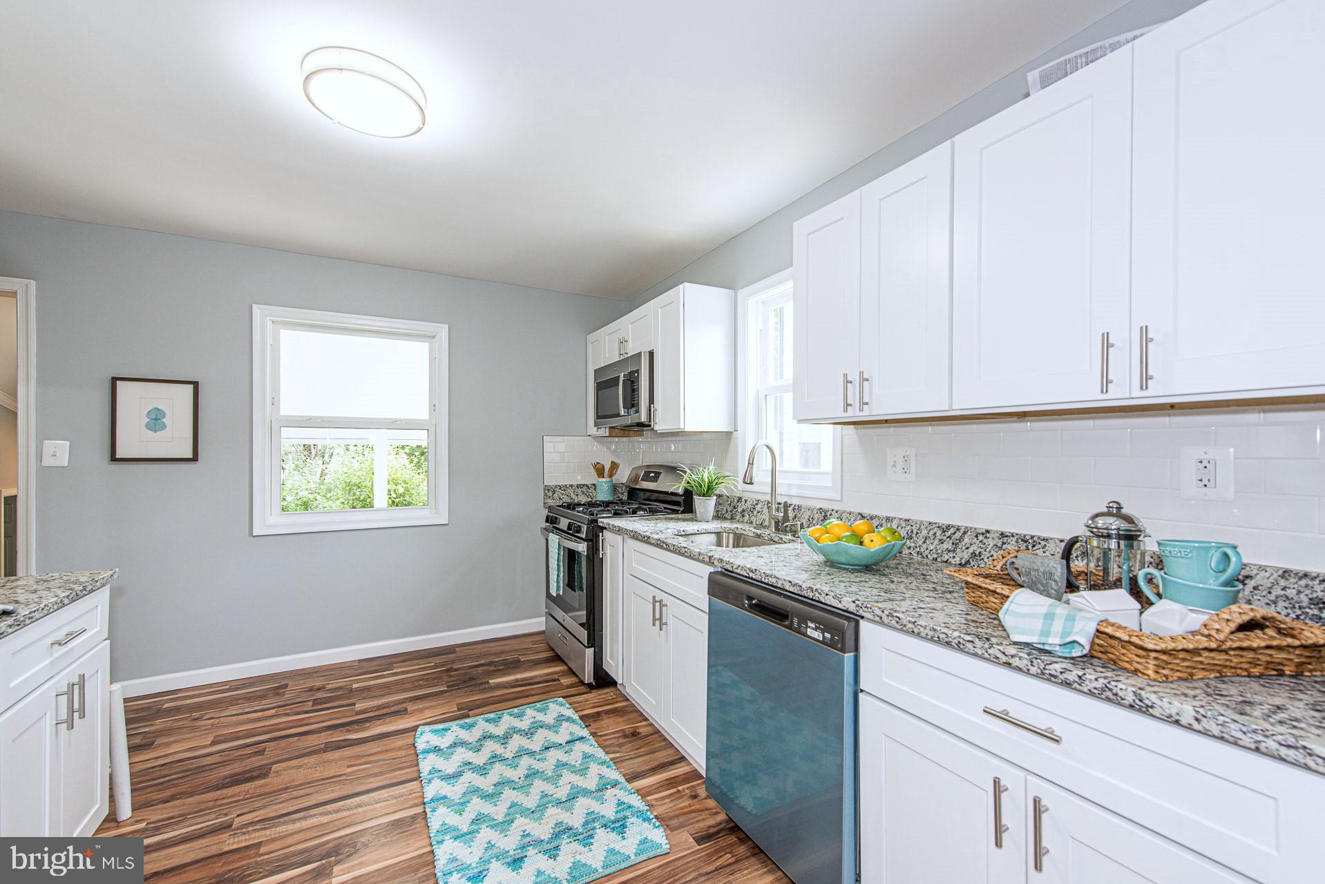 4706 Queensbury Road Riverdale, MD 20737 - Photo 9 of 32