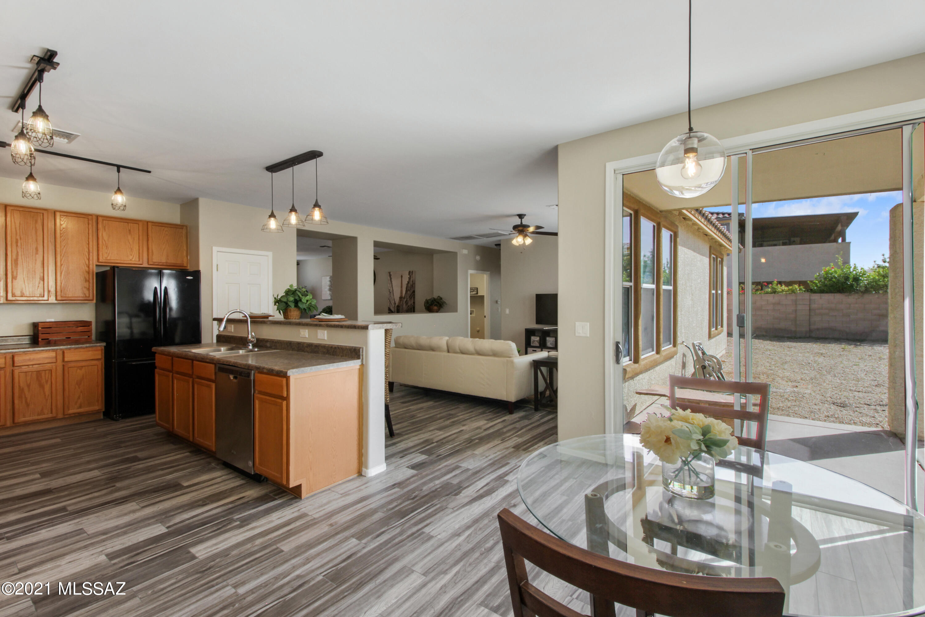6782 South Thimbleberry Road Tucson, AZ 85756 - Photo 11 of 29 Gallery Image 11