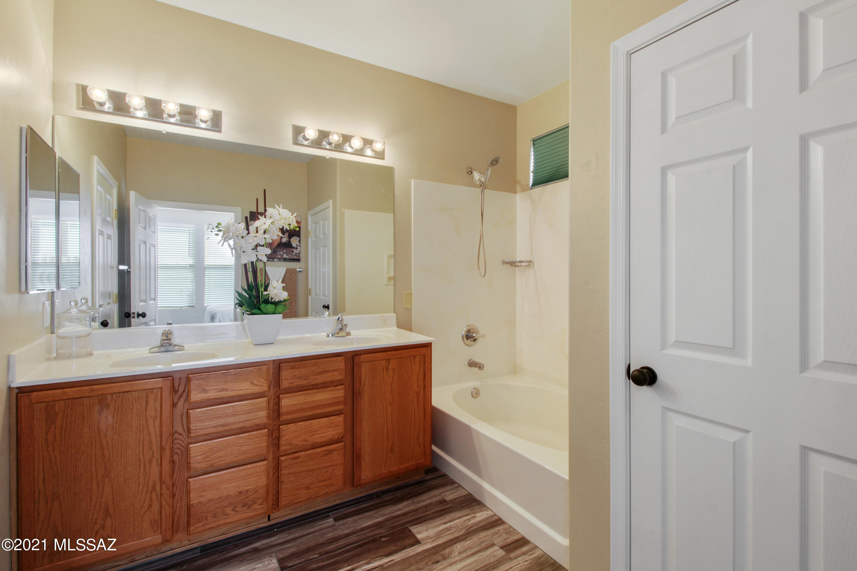 6782 South Thimbleberry Road Tucson, AZ 85756 - Photo 17 of 29 Gallery Image 17