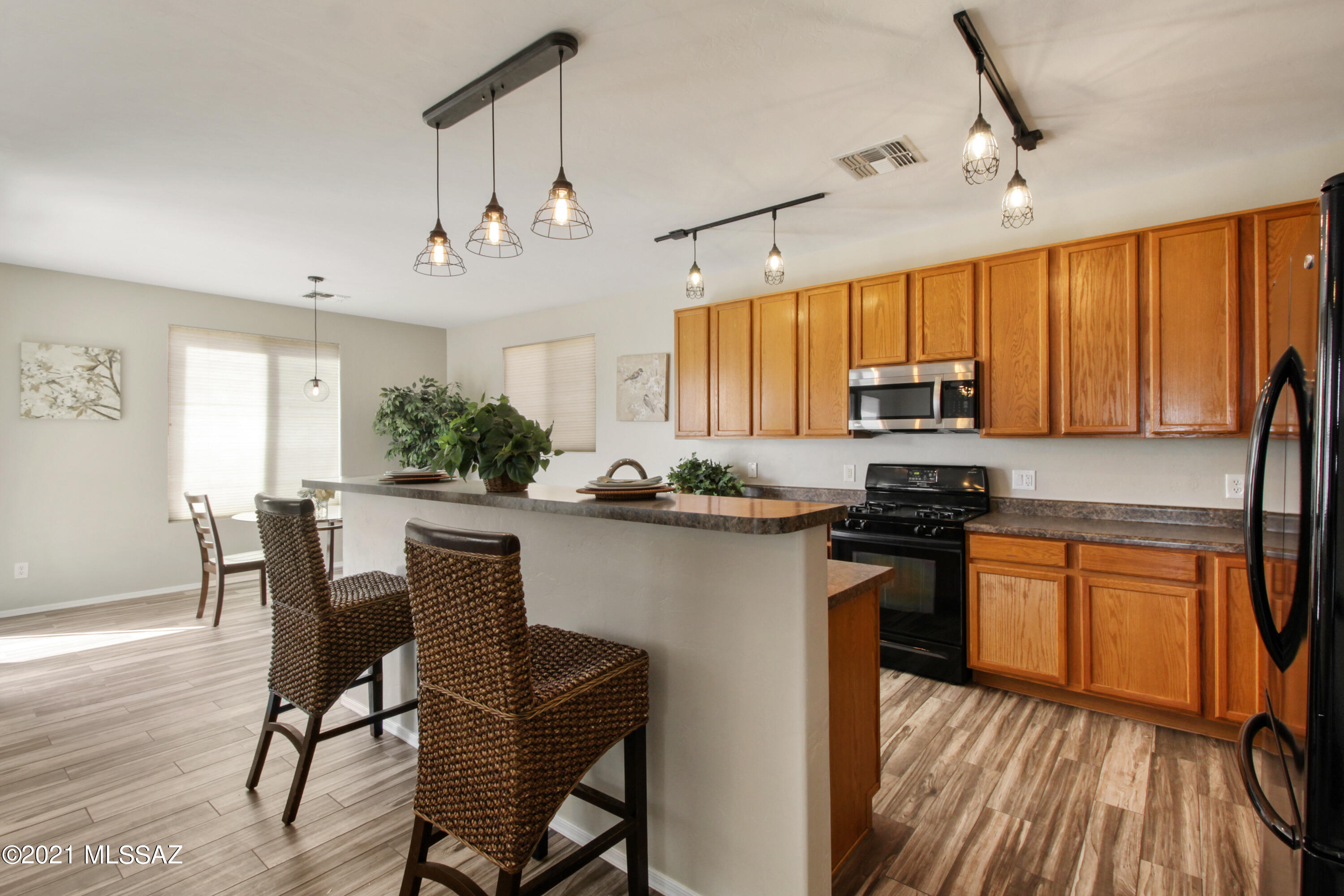 6782 South Thimbleberry Road Tucson, AZ 85756 - Photo 8 of 29 Gallery Image 8