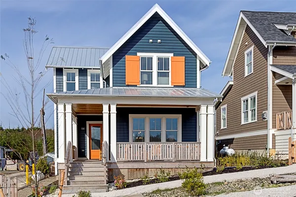 $910,000 | 114 Horizon Street, Pacific Beach, WA 98571