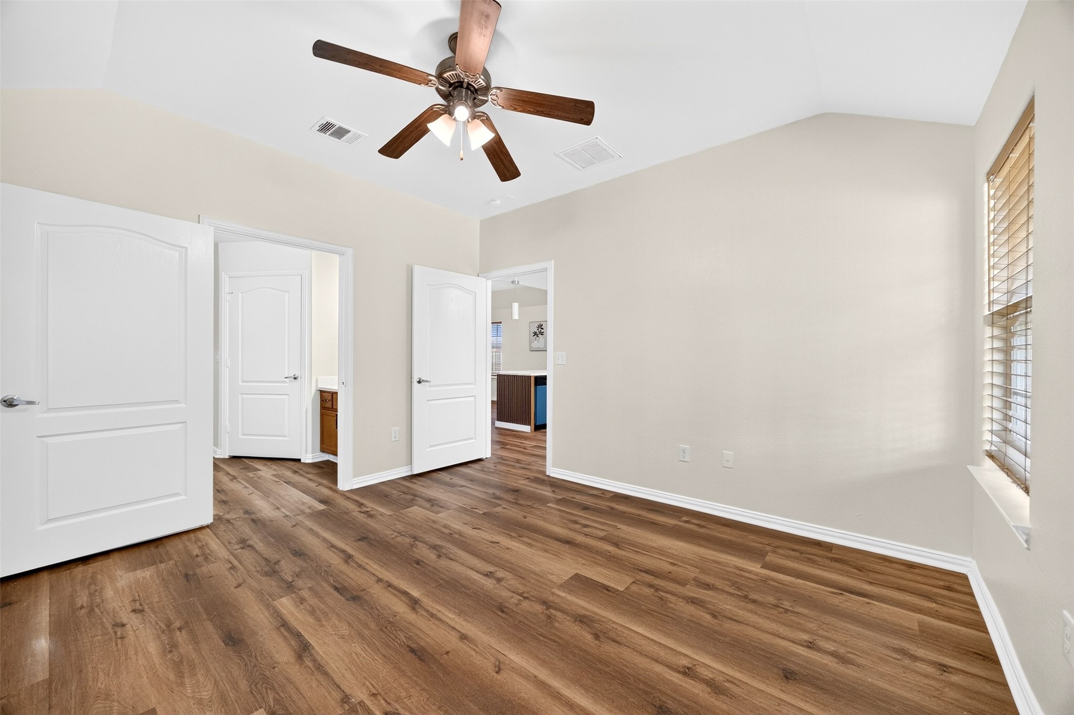1302 Shearn Street Houston, TX 77007 - Photo 20 of 40