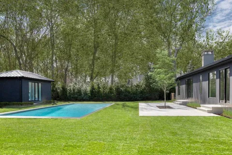 $3,495,000 | 6 Joseph Francis Boulevard, Sag Harbor, NY 11963