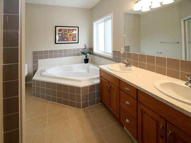 12025 West Orchard Heights Road Cheney, WA 99004 - Photo 5 of 9 Gallery Image 5