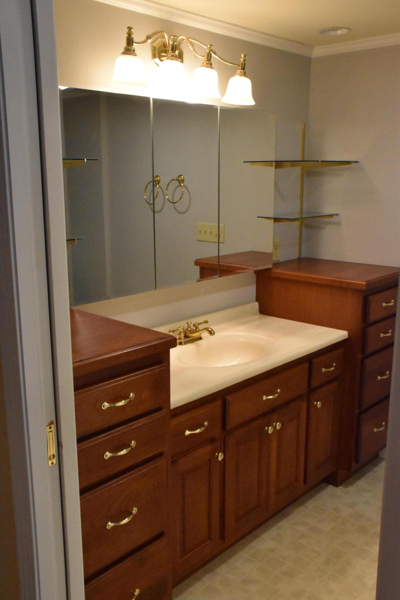 17 Albion Road South China, ME 04358 - Photo 27 of 36 First Floor Bath