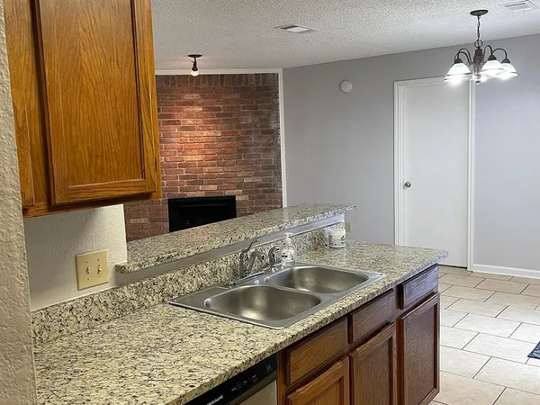 $1,595 | 6715 Crestmont Court, Fort Worth, TX 76133