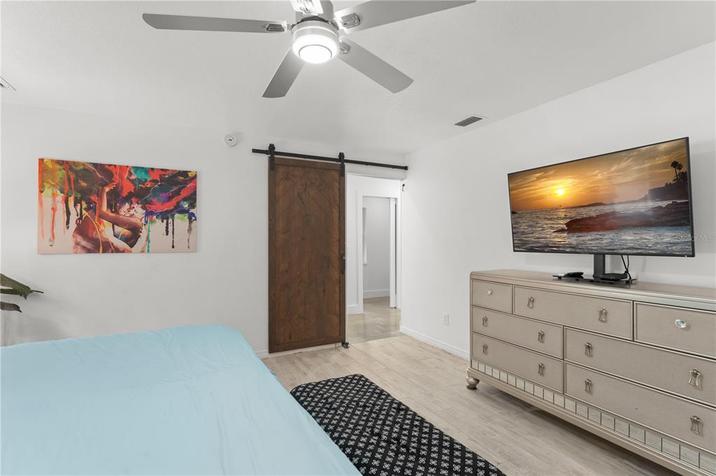 7921 Sebago Court Orlando, FL 32835 - Photo 14 of 39