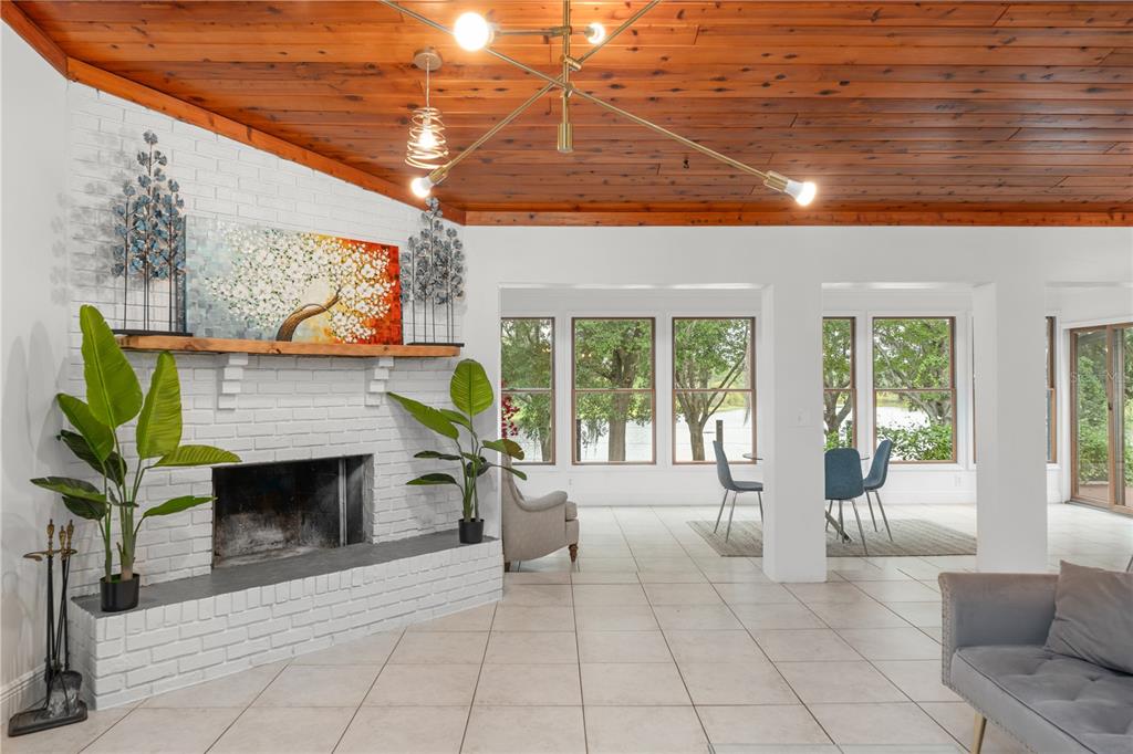 7921 Sebago Court Orlando, FL 32835 - Photo 19 of 39