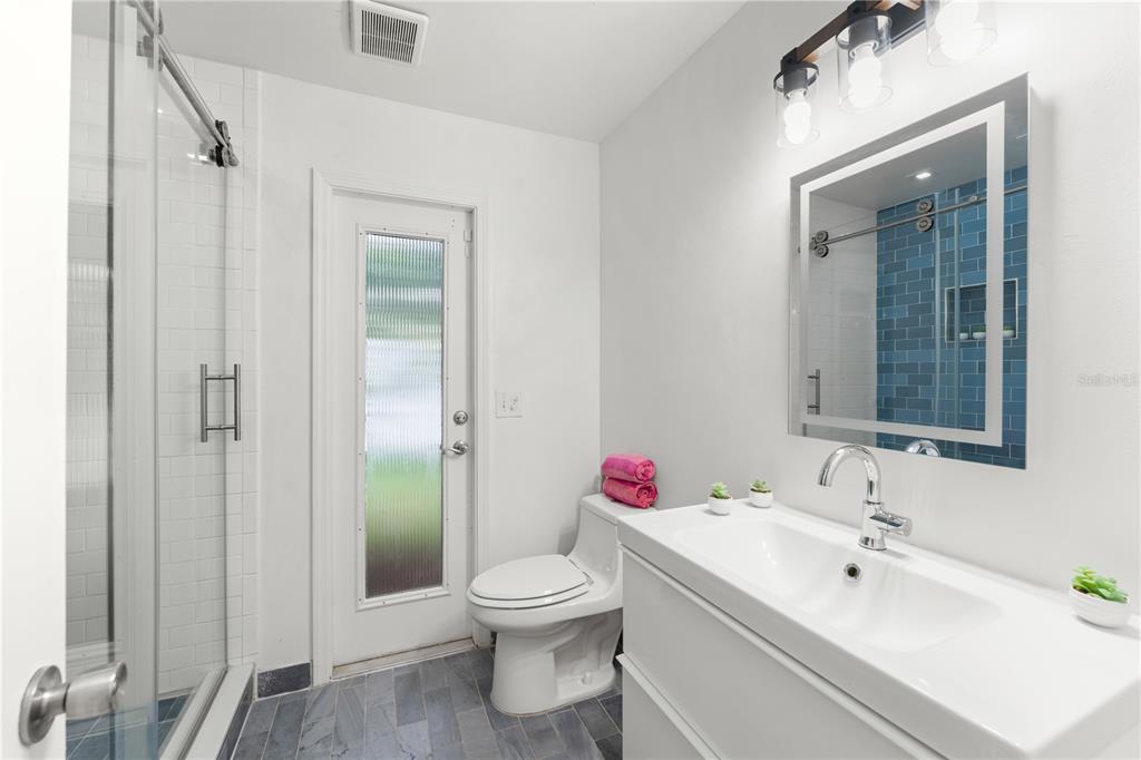 7921 Sebago Court Orlando, FL 32835 - Photo 27 of 39