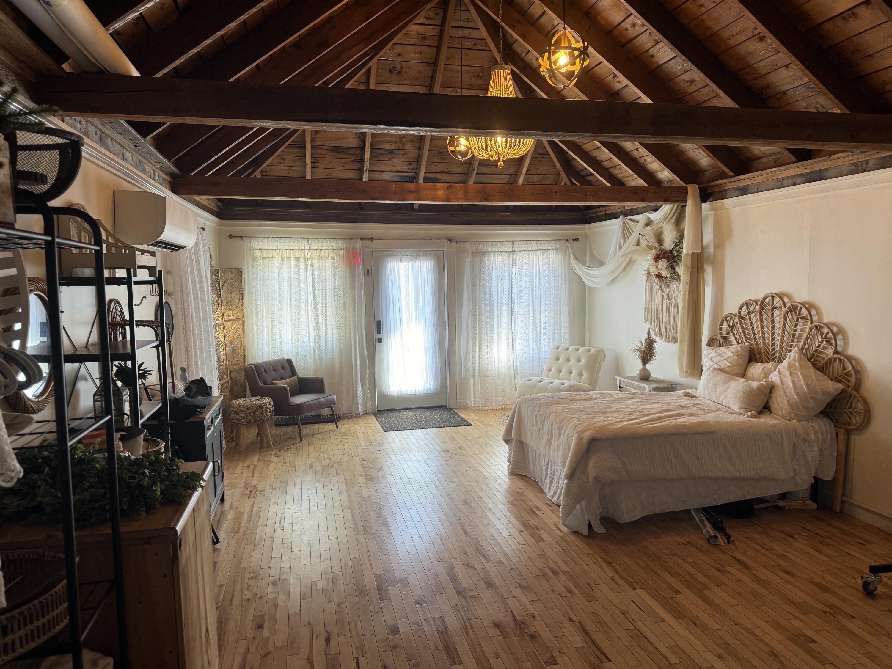 111 West Main Street Winterport, ME 04496 - Photo 3 of 10 IMG_9173