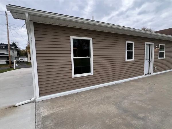 $139,900 | 120 Cottage Street, Unit B, Auburn, NY 13021