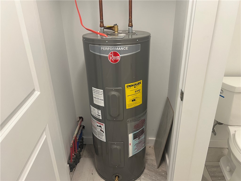 120 Cottage Street, Unit B Auburn, NY 13021 - Photo 4 of 16