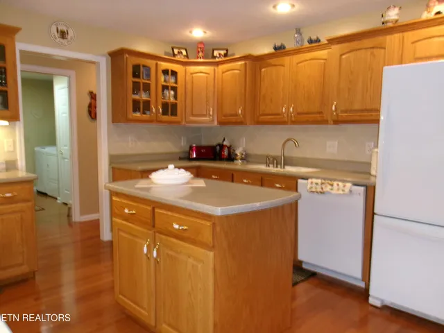 $405,000 | 14 Brooks Lane, Crossville, TN 38558