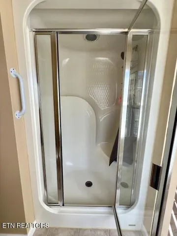 $405,000 | 14 Brooks Lane, Crossville, TN 38558