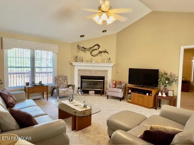 $405,000 | 14 Brooks Lane, Crossville, TN 38558