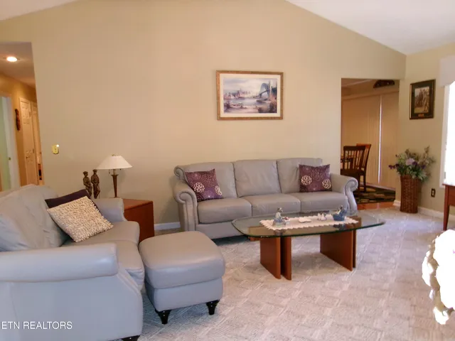 $405,000 | 14 Brooks Lane, Crossville, TN 38558