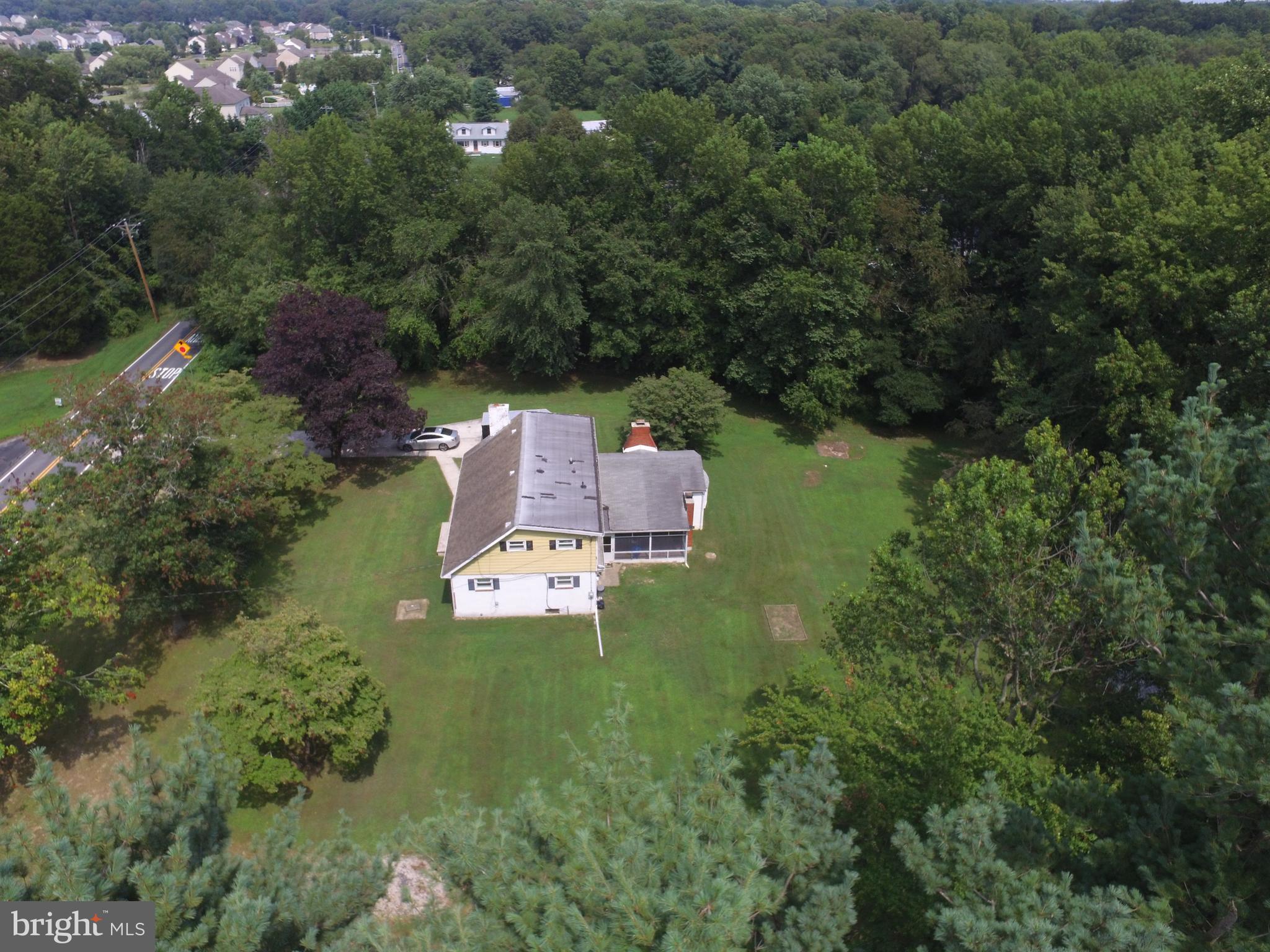 3014 Old County Road Newark, DE 19702 - Photo 11 of 38 You don't want to miss this roomy house