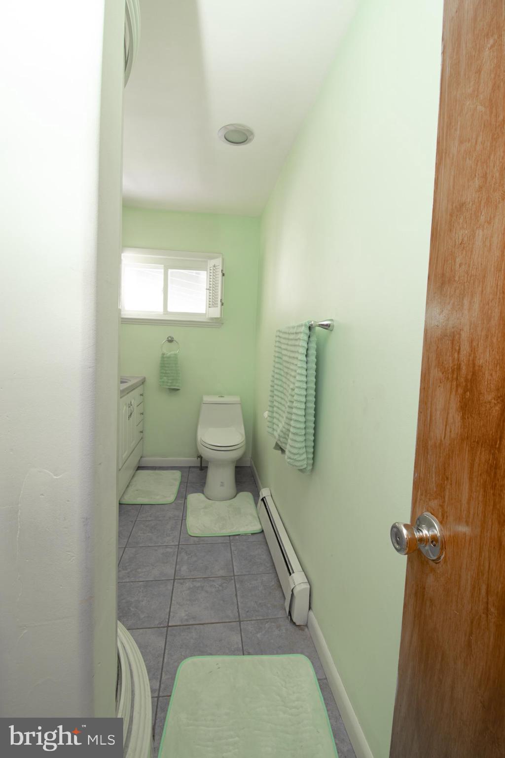 3014 Old County Road Newark, DE 19702 - Photo 21 of 38 Bath