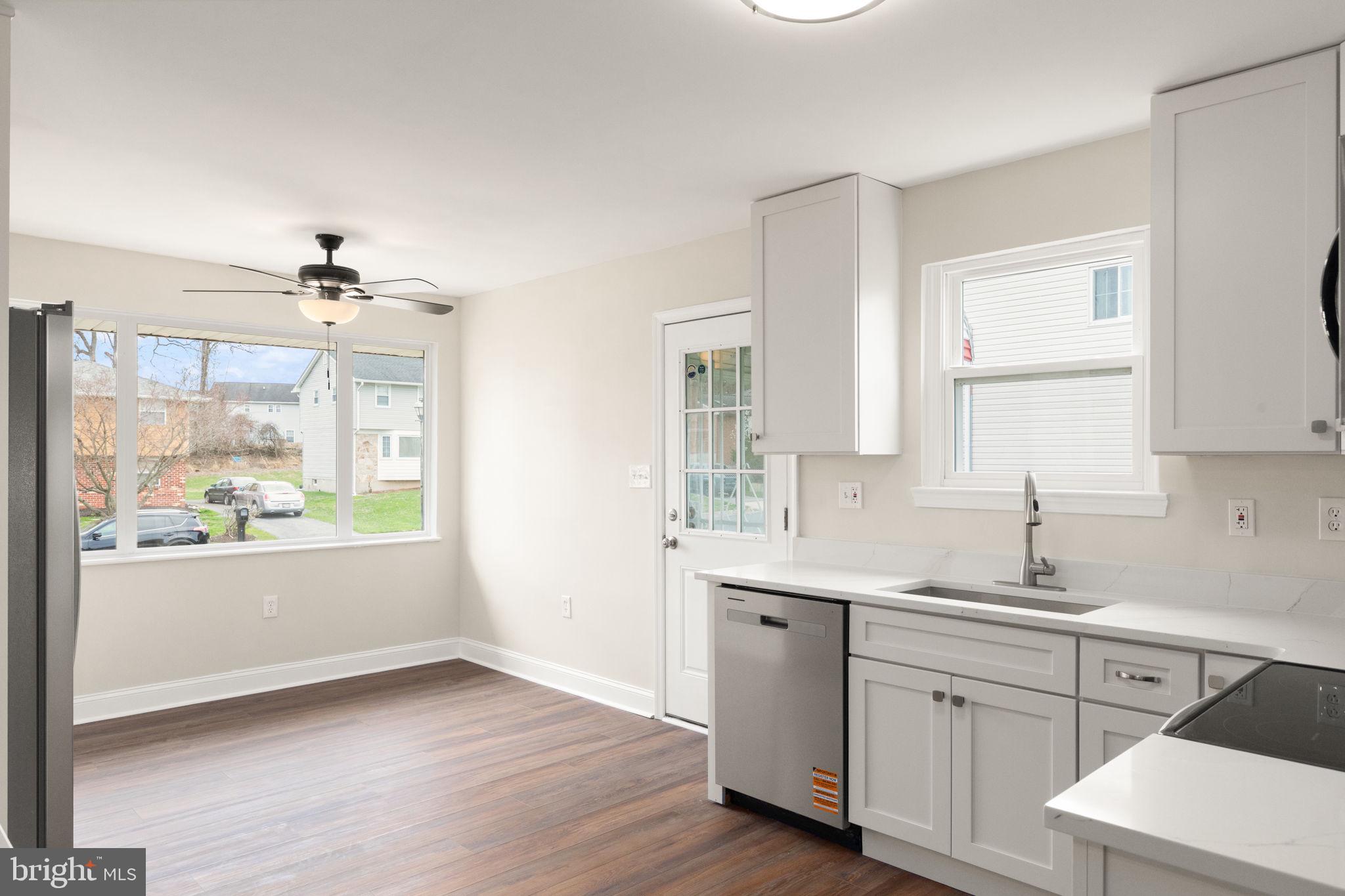9708 Eustice Road Randallstown, MD 21133 - Photo 5 of 42 Kitchen & Breakfast Nook
