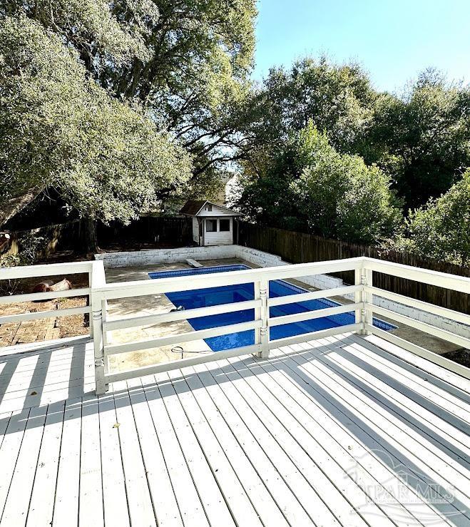 5406 Tomlinson Road Pensacola, FL 32526 - Photo 6 of 10