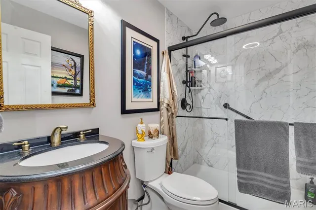 $349,900 | 3830 Shaw Boulevard, Unit A, St. Louis, MO 63110