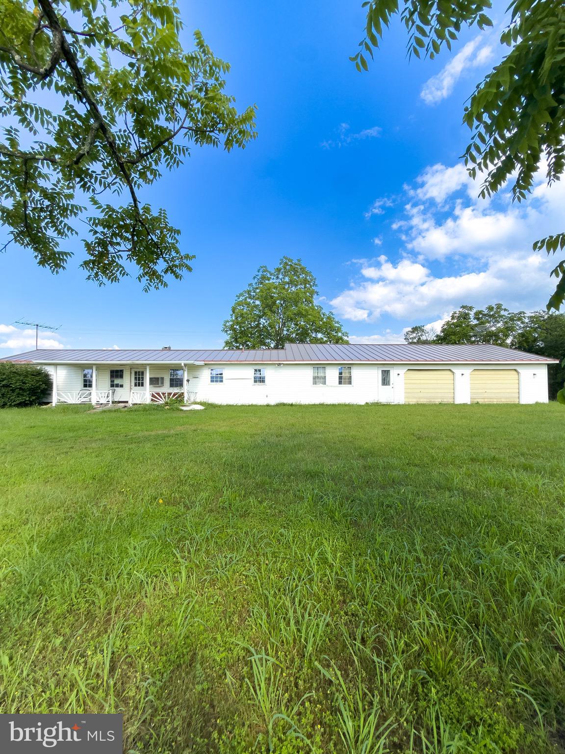 11101 Winchester Grade Road Berkeley Springs, WV 25411 - Photo 3 of 44