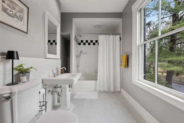 $2,250,000 | 213 School Street, Milton, MA 02186