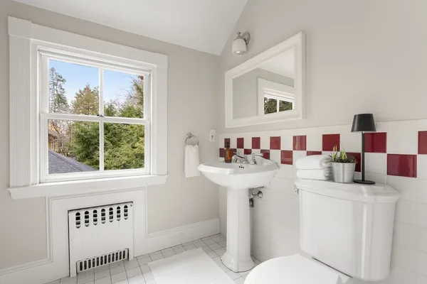 $2,250,000 | 213 School Street, Milton, MA 02186