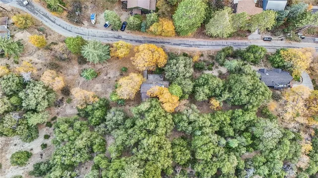 $299,900 | 5866 Robin Oak Drive, Angelus Oaks, CA 92305