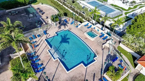 $739,000 | 3020 Northeast 32nd Avenue, Unit 1512, Fort Lauderdale, FL 33308