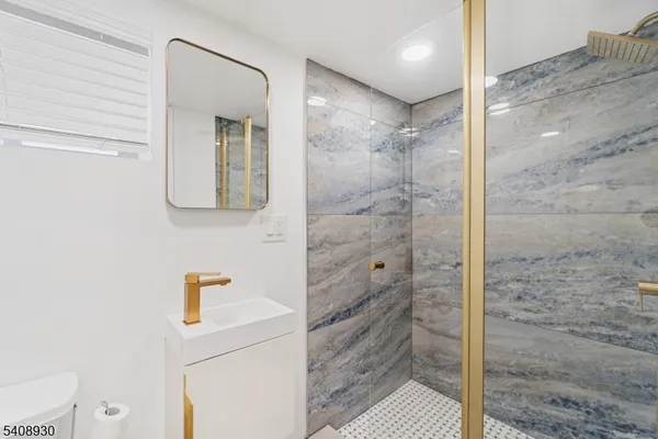$599,000 | 148 Freeman Avenue, East Orange, NJ 07018