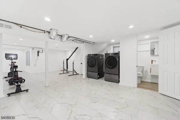 $599,000 | 148 Freeman Avenue, East Orange, NJ 07018