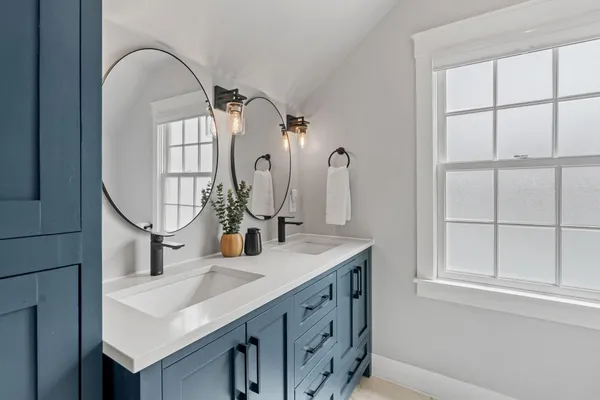 $435,000 | 1846 Lincoln Street Northeast, Minneapolis, MN 55418