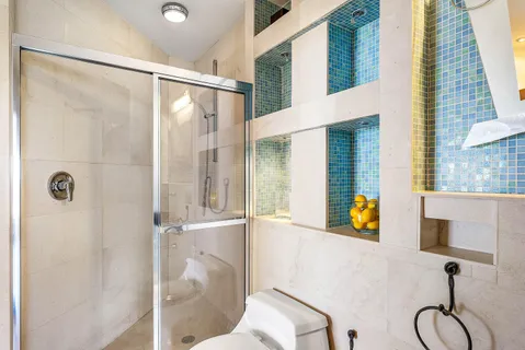 $799,999 | 3500 Mystic Pointe Drive, Unit PH4, Aventura, FL 33180