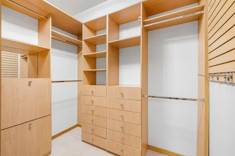 $799,999 | 3500 Mystic Pointe Drive, Unit PH4, Aventura, FL 33180