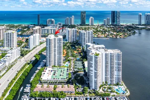 $799,999 | 3500 Mystic Pointe Drive, Unit PH4, Aventura, FL 33180