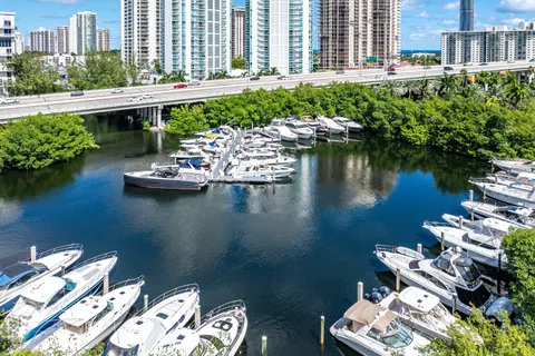 $799,999 | 3500 Mystic Pointe Drive, Unit PH4, Aventura, FL 33180