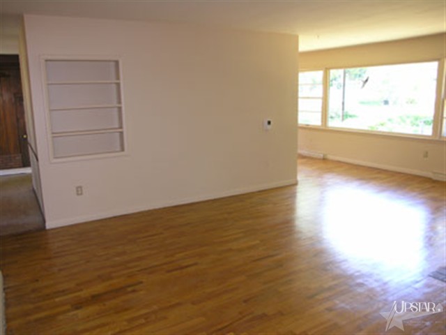 1204 Windsor Road Fort Wayne, IN 46825 - Photo 3 of 29 Gallery Image 3