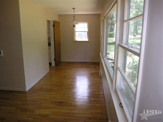 1204 Windsor Road Fort Wayne, IN 46825 - Photo 6 of 29 Gallery Image 6