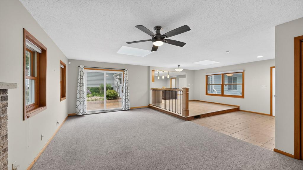 1613 Gilmore Valley Road Winona, MN 55987 - Photo 7 of 63